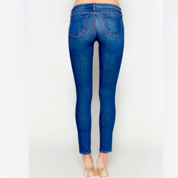 2/$88 NWOT L’AGENCE CHANTAL SKINNY JEANS IN DARK VINTAGE SZ 26 ( HAS STRETCH) - Picture 2 of 6